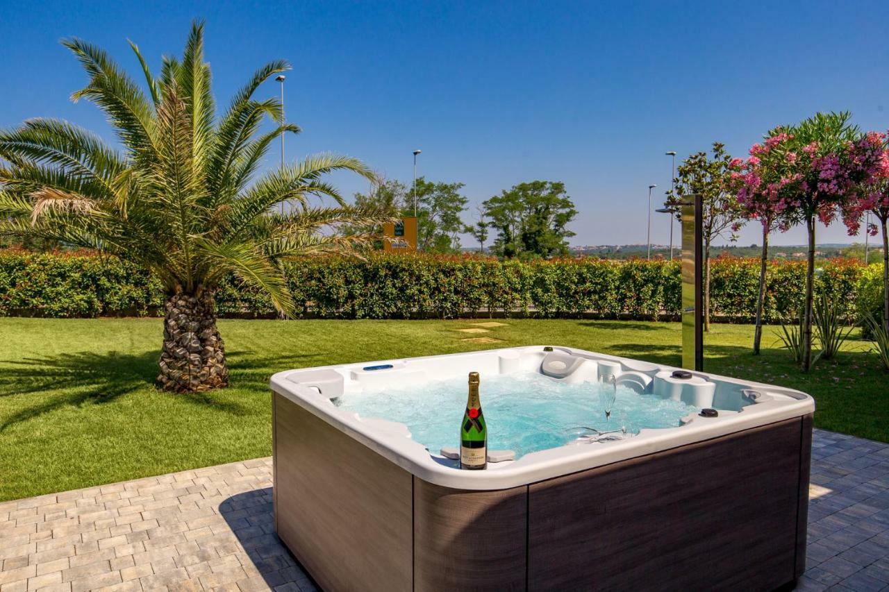 Olea Residence Poreč Buitenkant foto